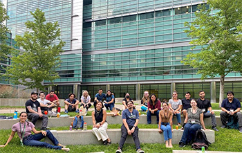 SACNAS members in research quad on Anschutz Medical Campus