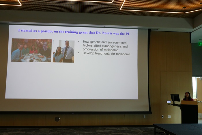 Yiqun Shellman's presentation slide explaining that she started as a postdoc where David Norris was the PI.