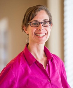 Picture of Kristen Nadeau