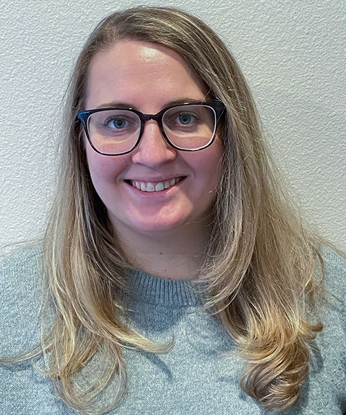 JennaGuthmillerHeadshot