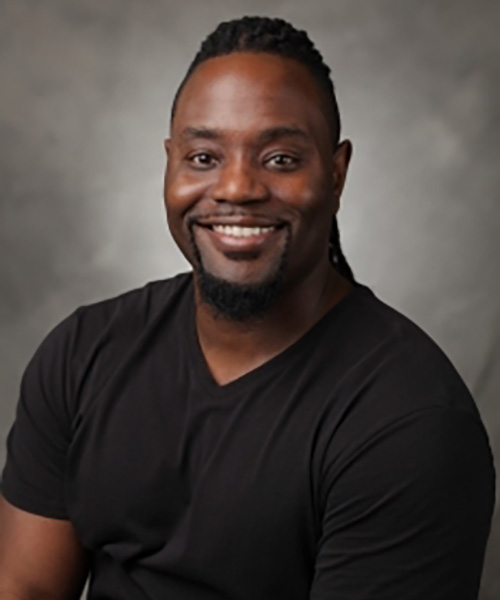 Photo of Curtis Henry