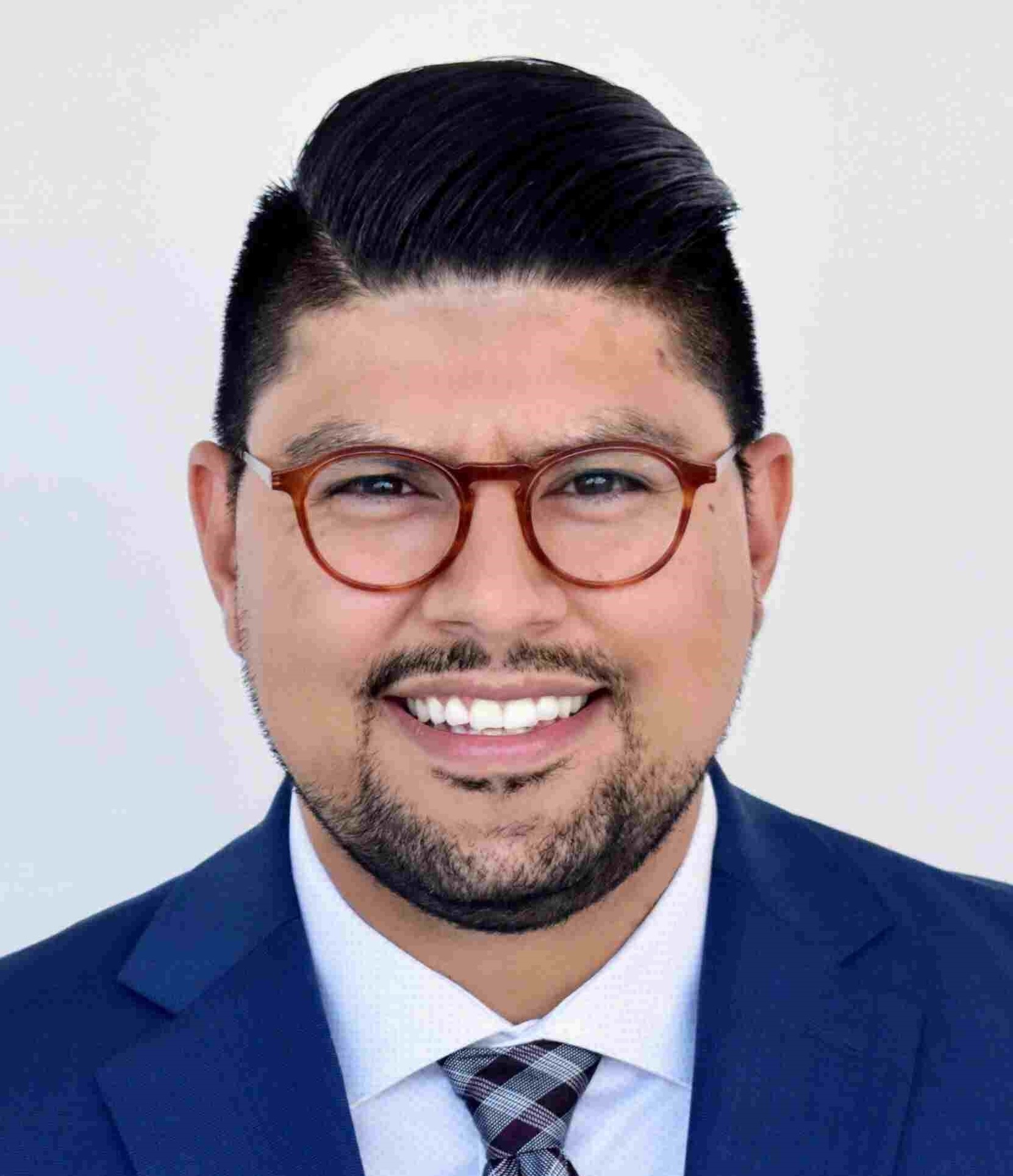 Jordan Cisneros, MD