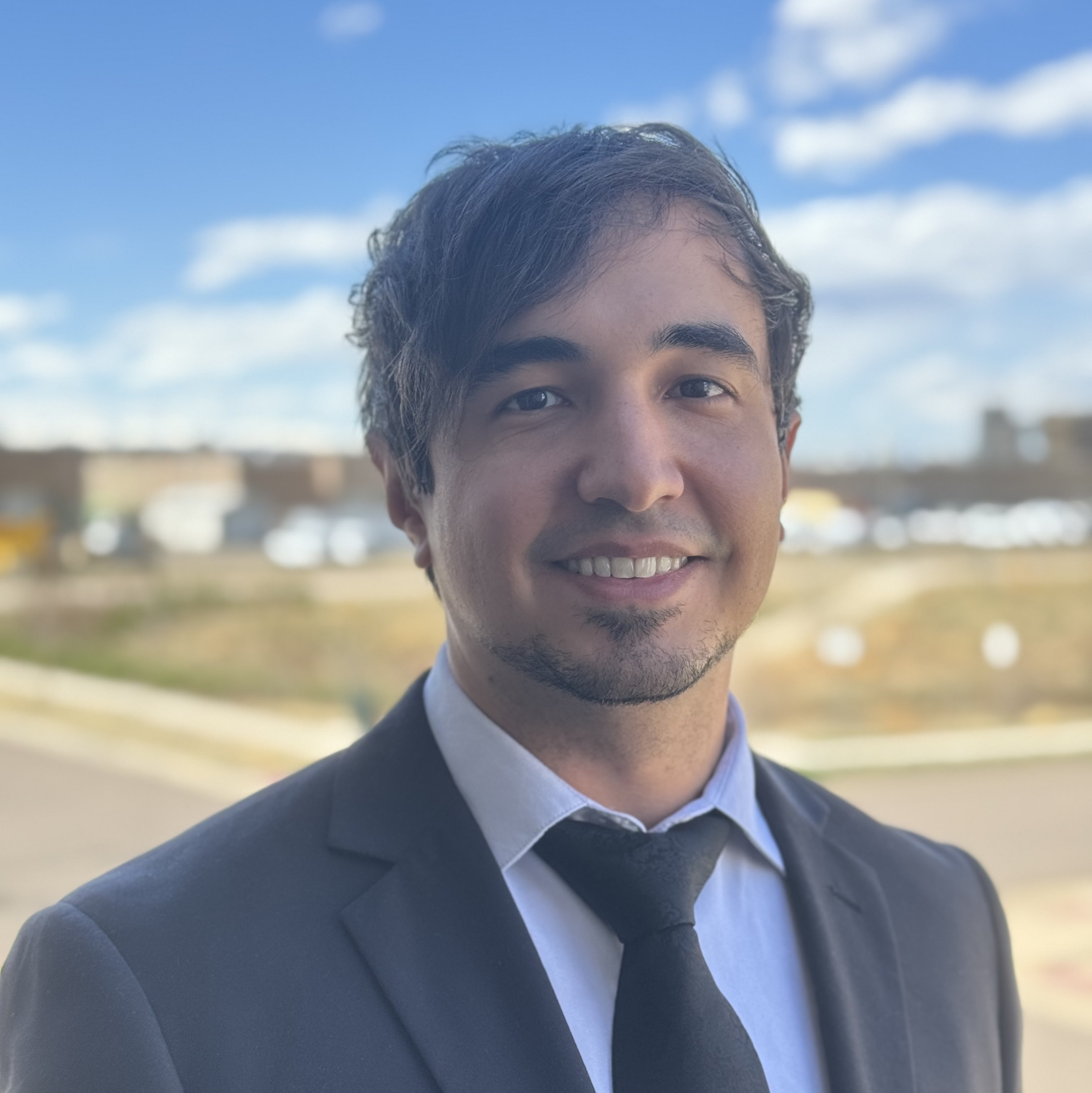 Andrew Figueroa Headshot 