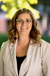Jennafer Hoyland, Education Program Manager Jennafer Hoyland, Education Program Manager