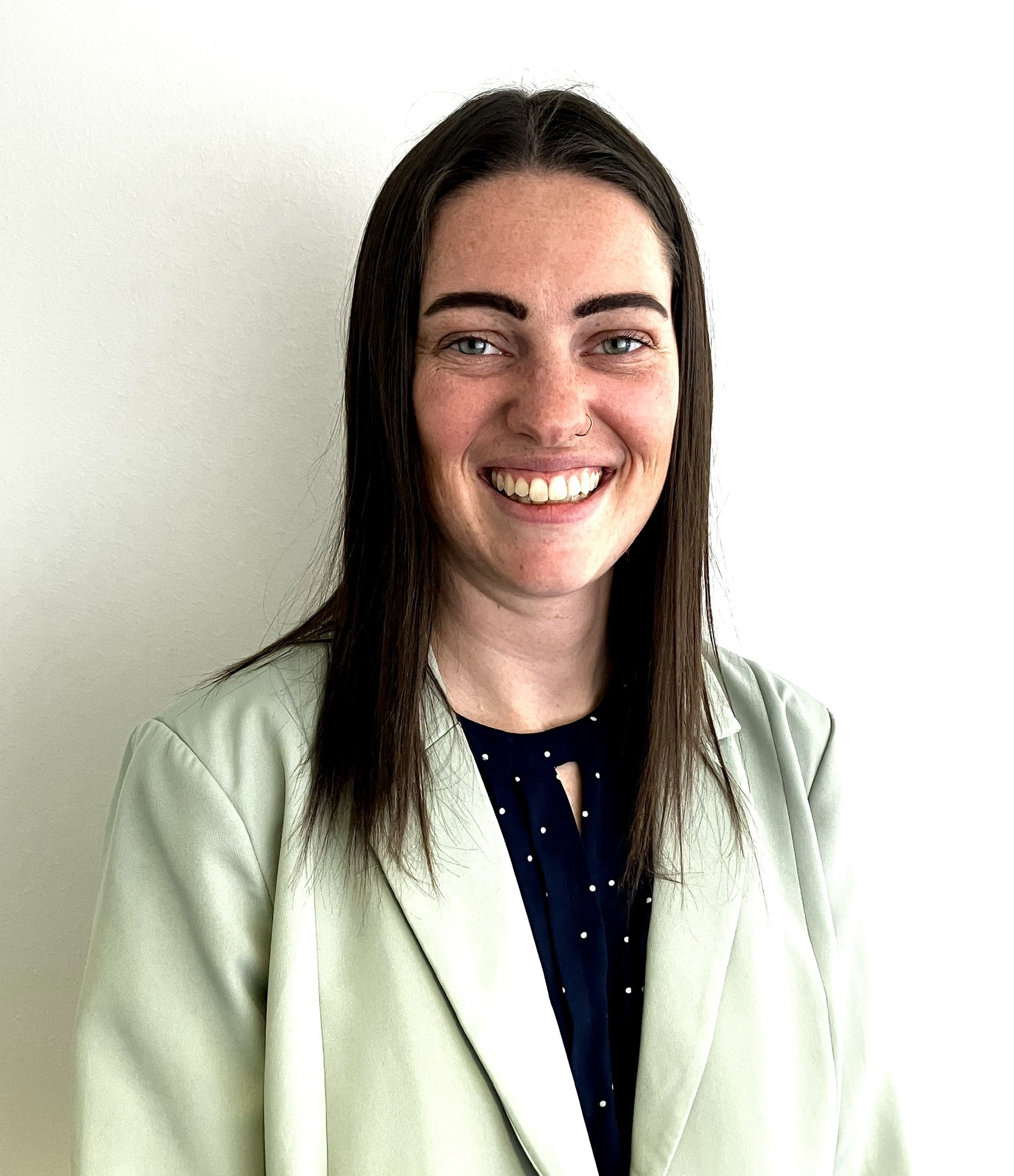 Samantha Bothwell headshot