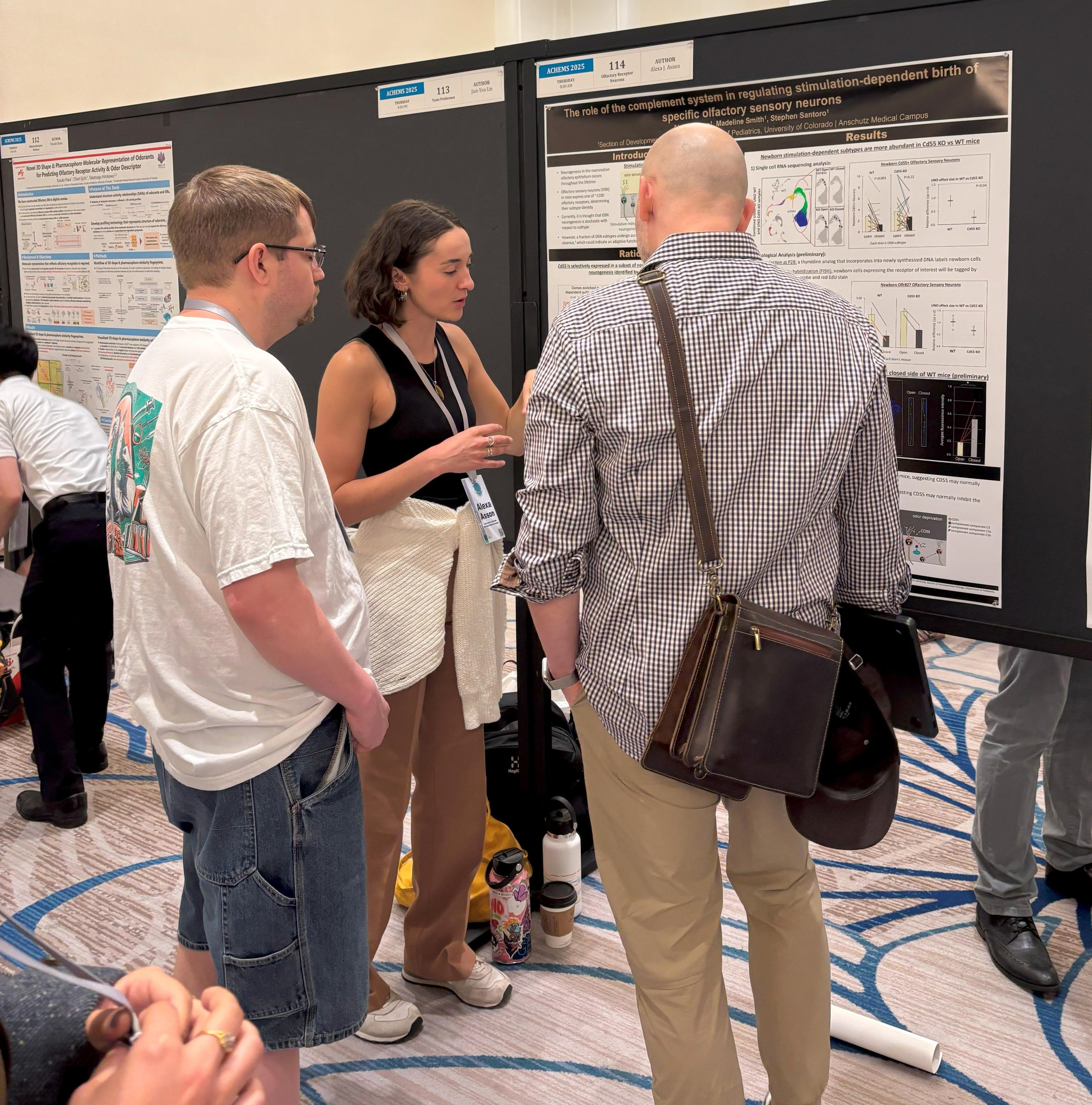 Alexa Asson presenting a poster