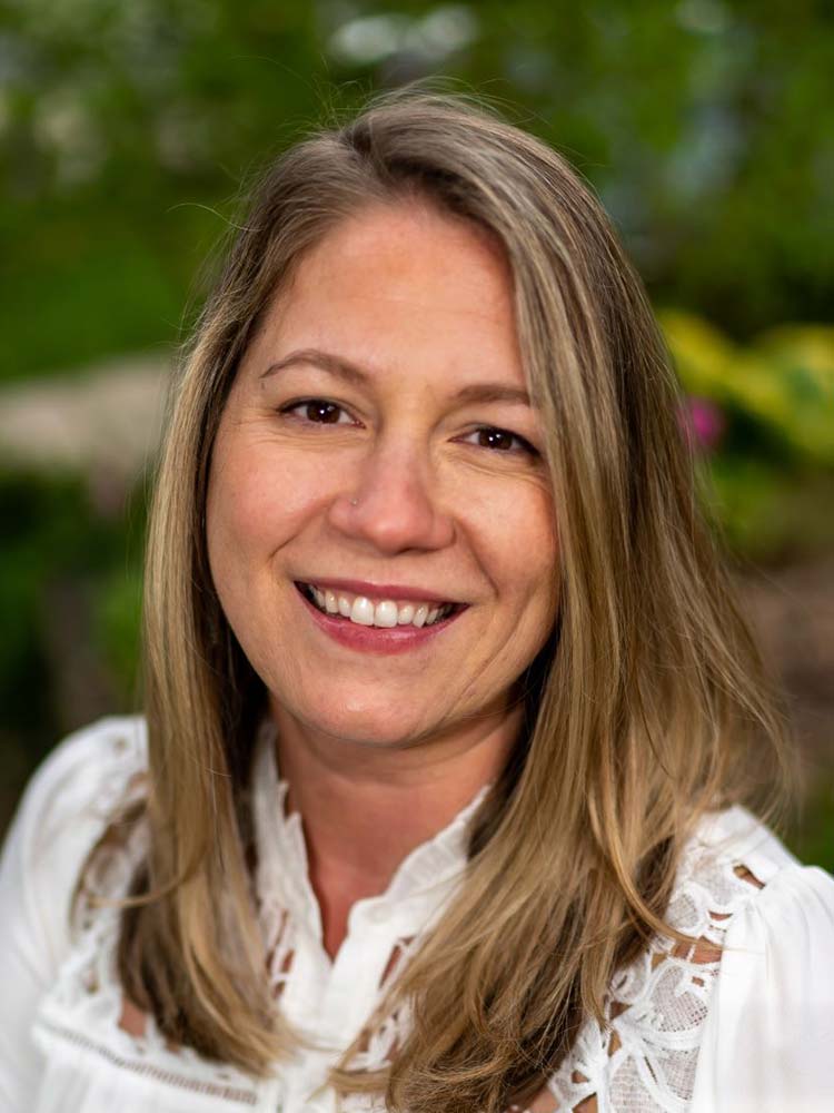 Amy E. Hahn, MSW-Assistant Professor