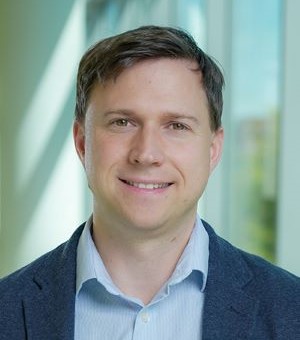 Maciej Tysarowski headshot