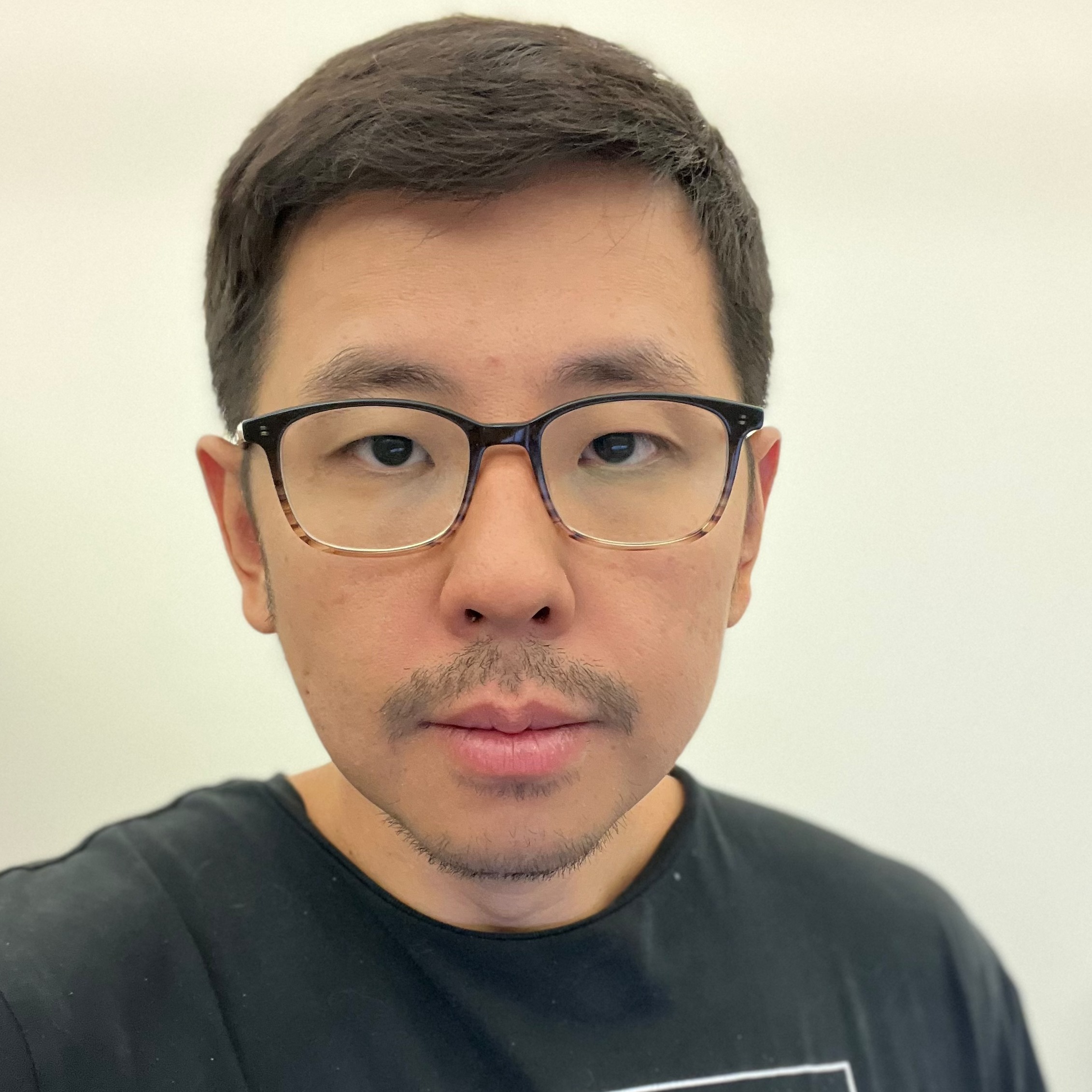 Yujian Li