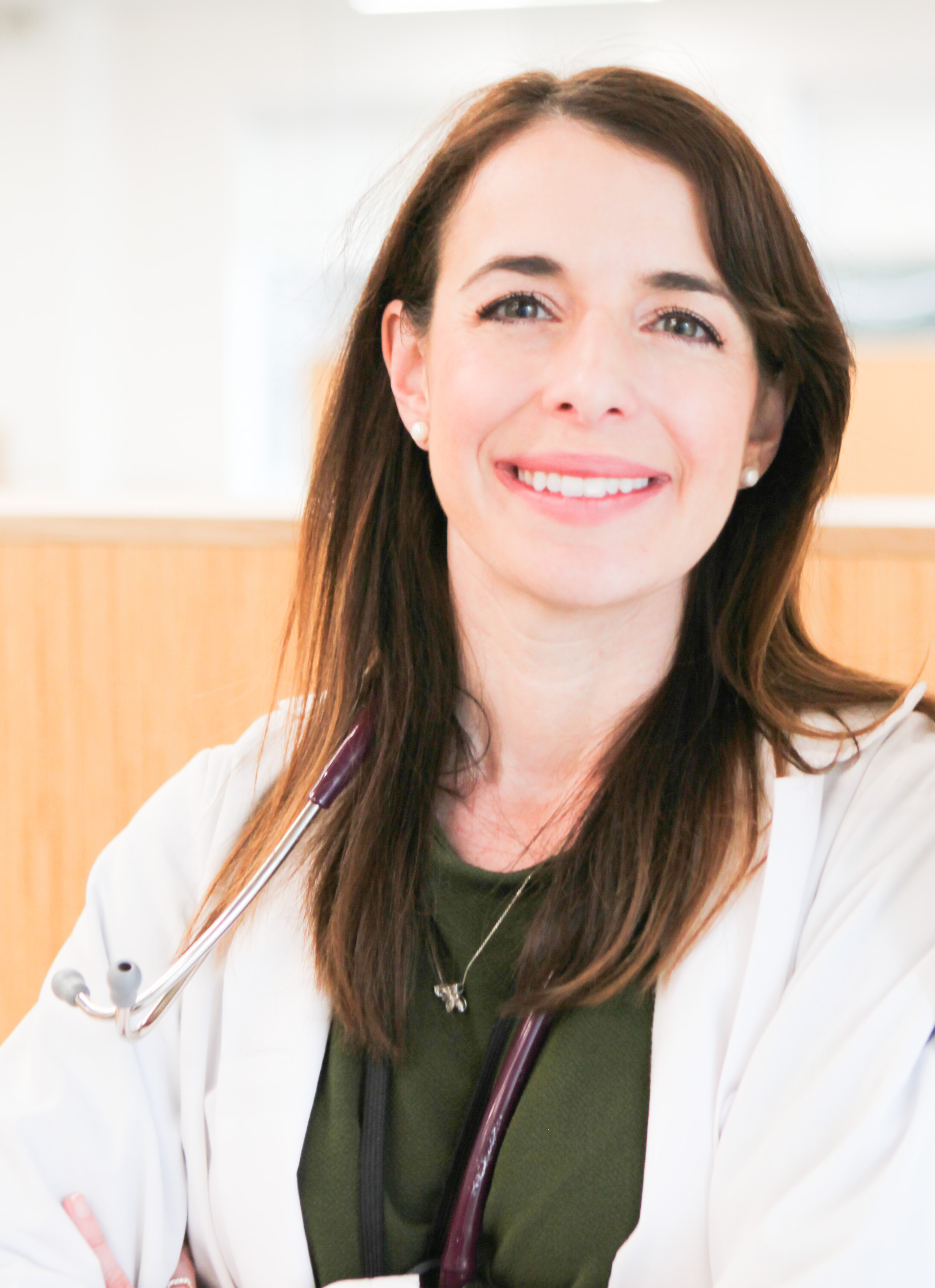 Headshot of Dr. Sarah Mann