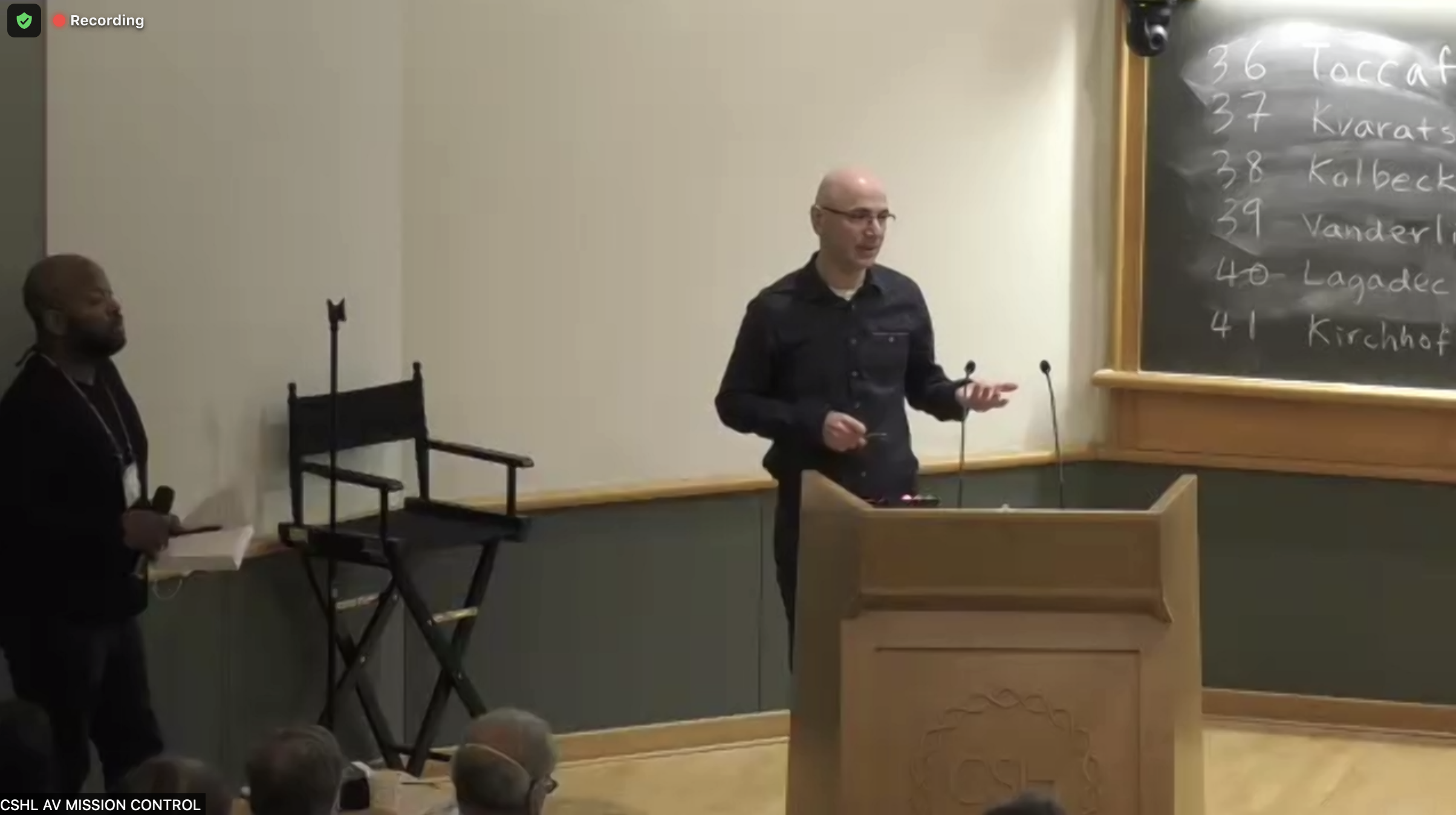 Dr. Kvaratskhelia presenting at CSHL (2022)