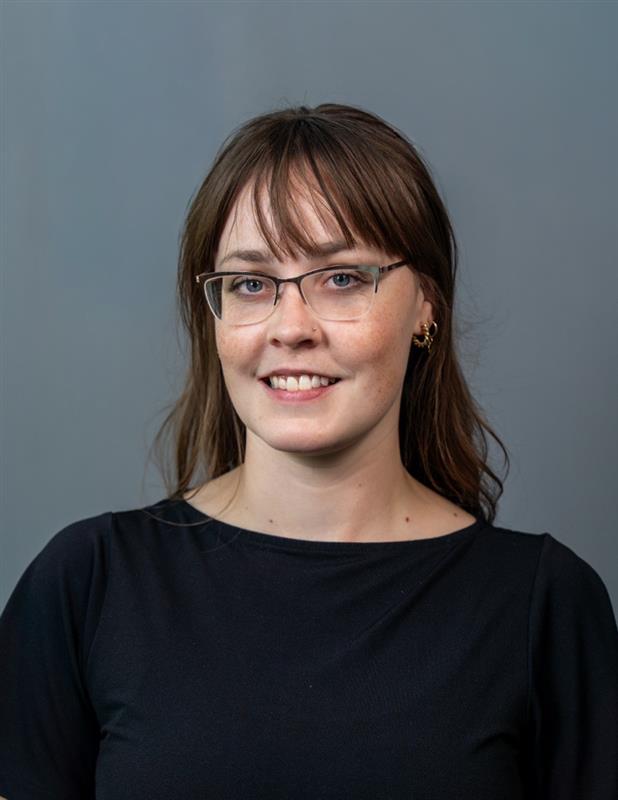 Clara Frazier Headshot