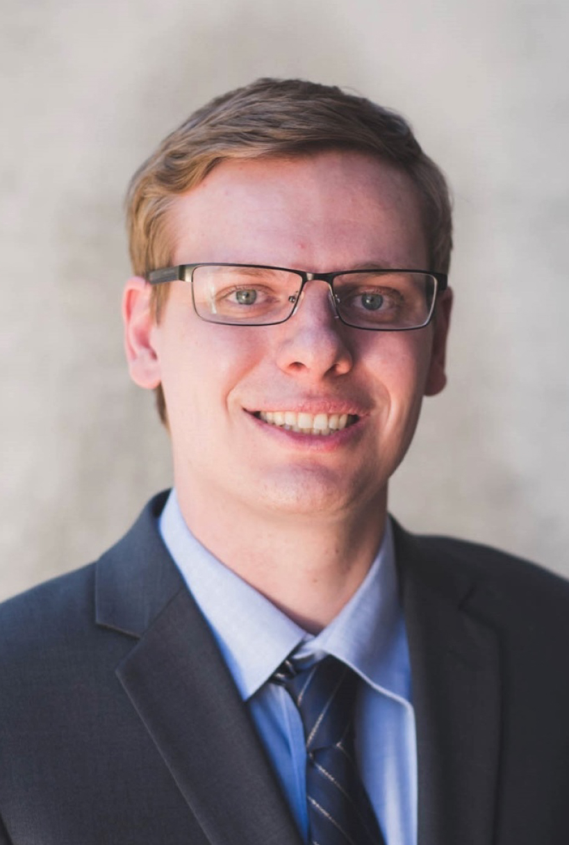 Daniel Carlson Headshot