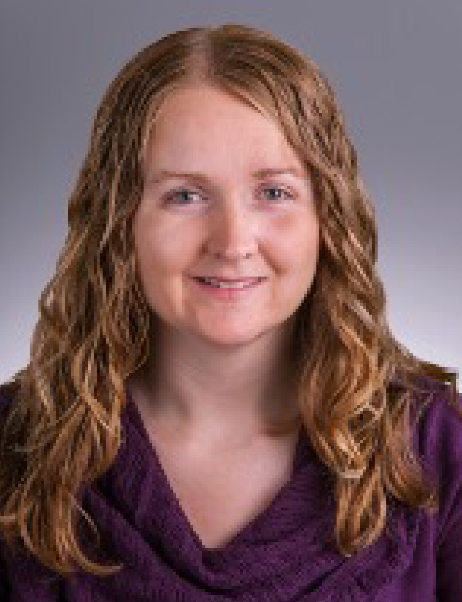 Laura Nichols Headshot