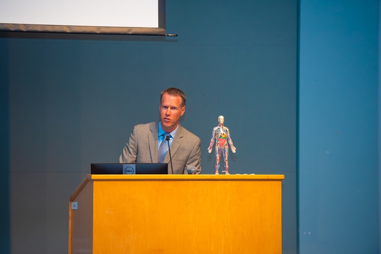 Dr. Mike Pascoe addressing the Class of 2028.