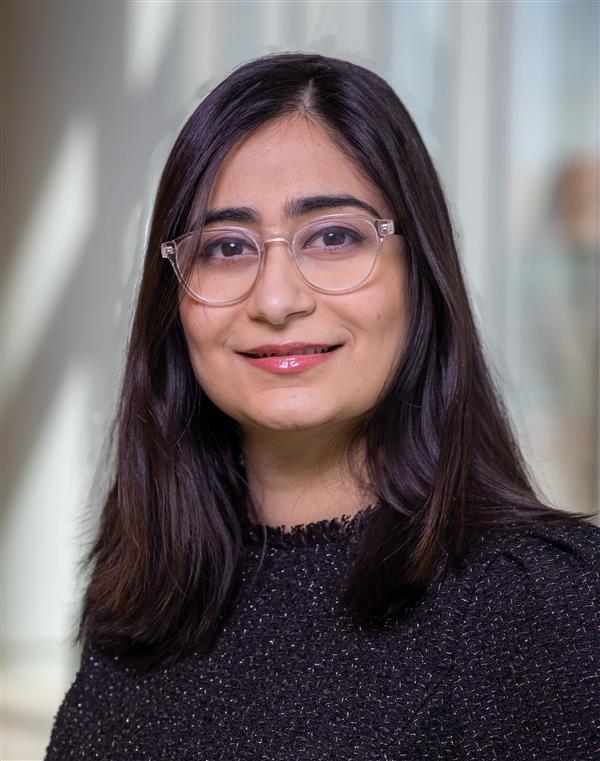 Aakriti Pandita headshot