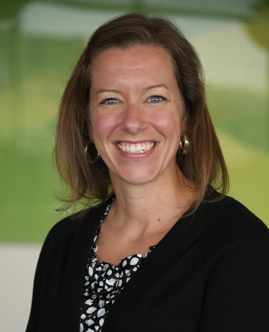 Krista Eschbach headshot